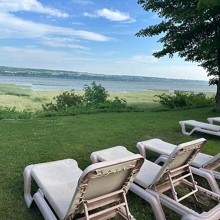 Motel Deblois Sainte-Anne-de-Beaupre Bagian luar foto