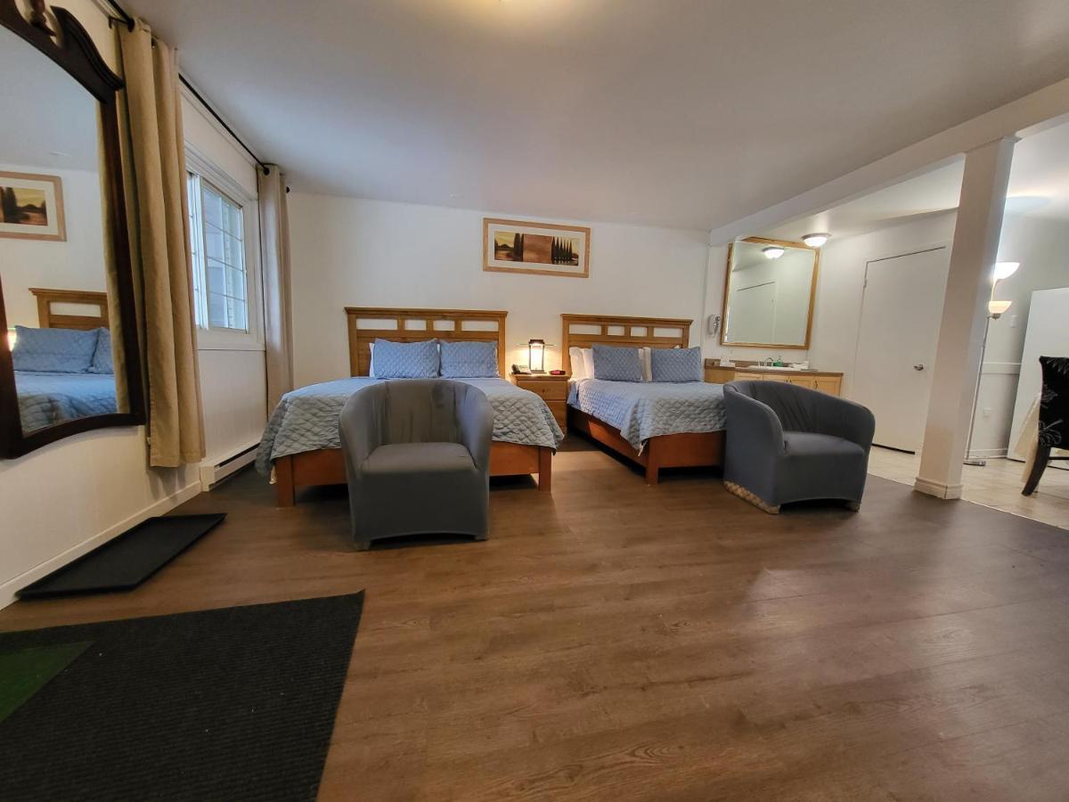 Motel Deblois Sainte-Anne-de-Beaupre Bagian luar foto