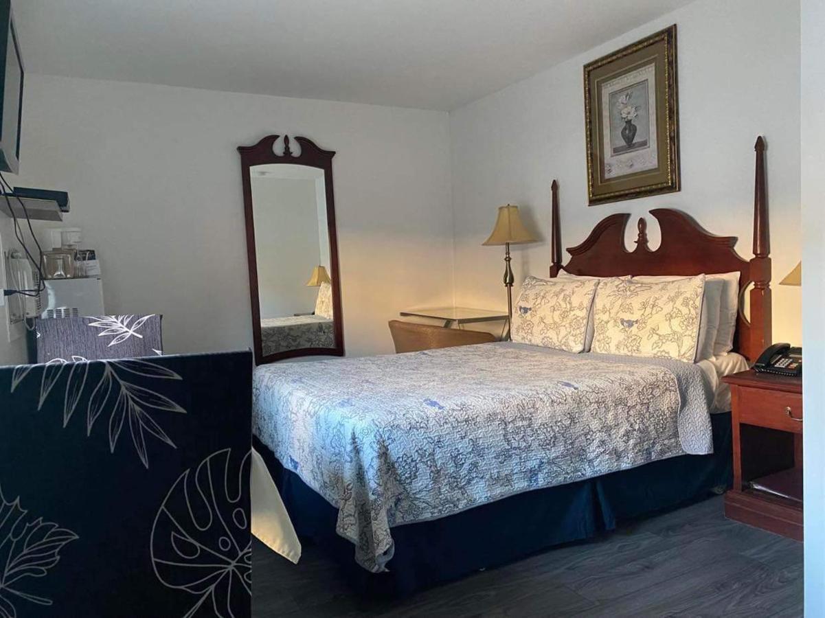 Motel Deblois Sainte-Anne-de-Beaupre Bagian luar foto