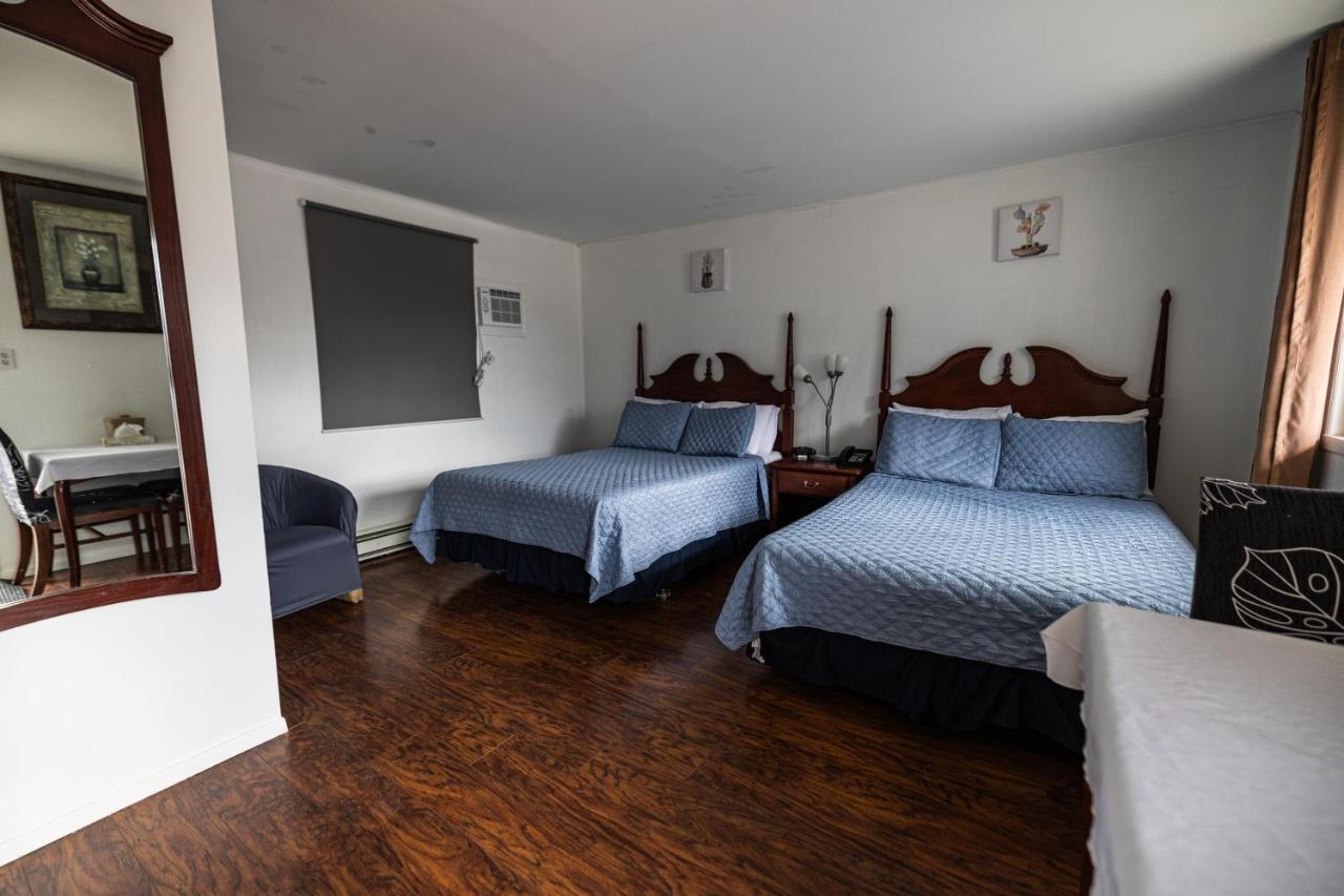 Motel Deblois Sainte-Anne-de-Beaupre Bagian luar foto