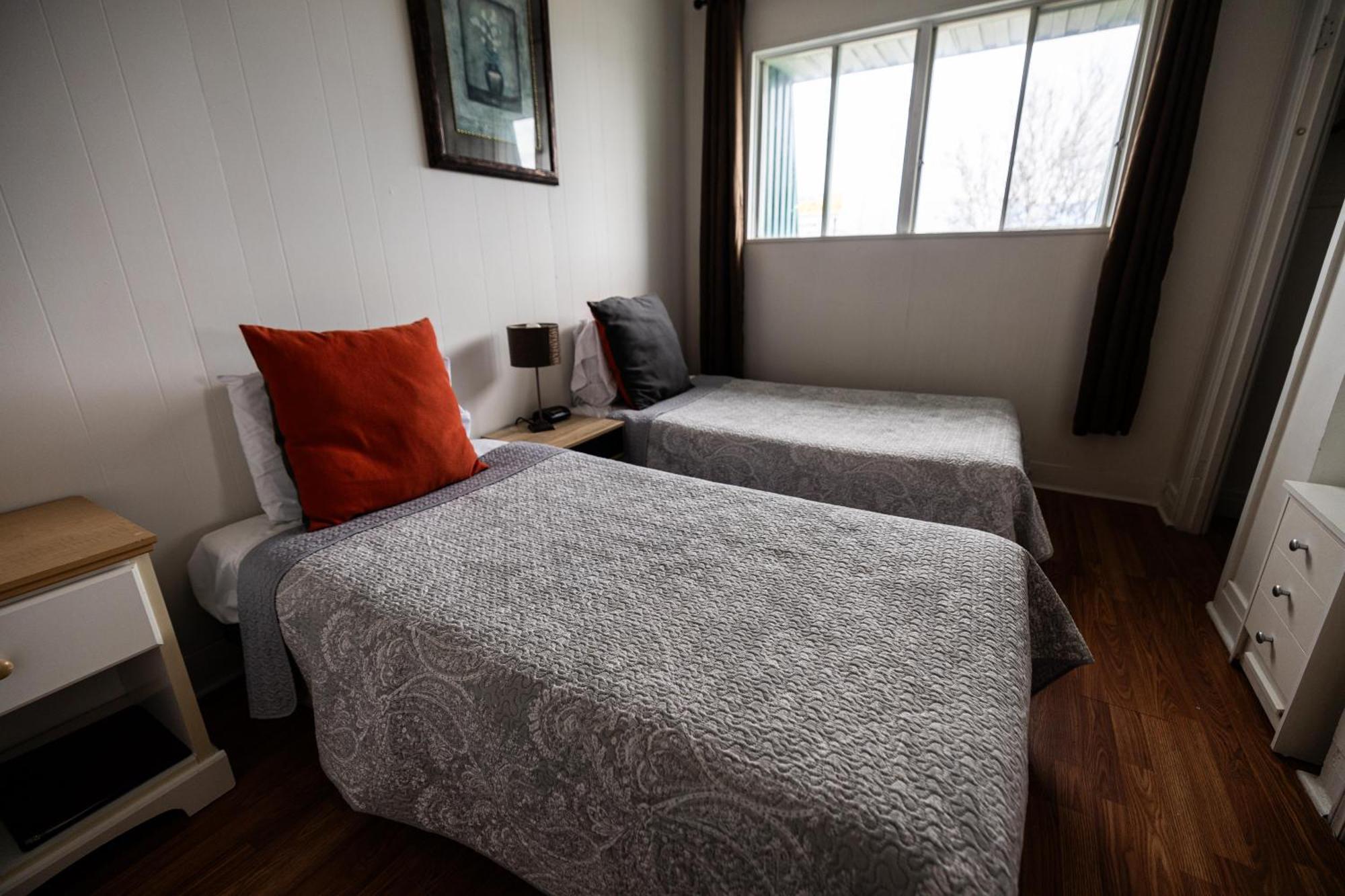 Motel Deblois Sainte-Anne-de-Beaupre Bagian luar foto